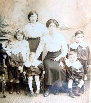 Julia Woolman and family
